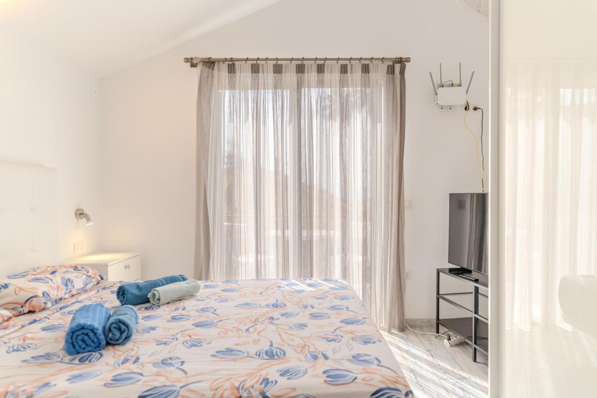 Renovated Villa In Las Americas Sea Coast Playa de las Americas  Luaran gambar